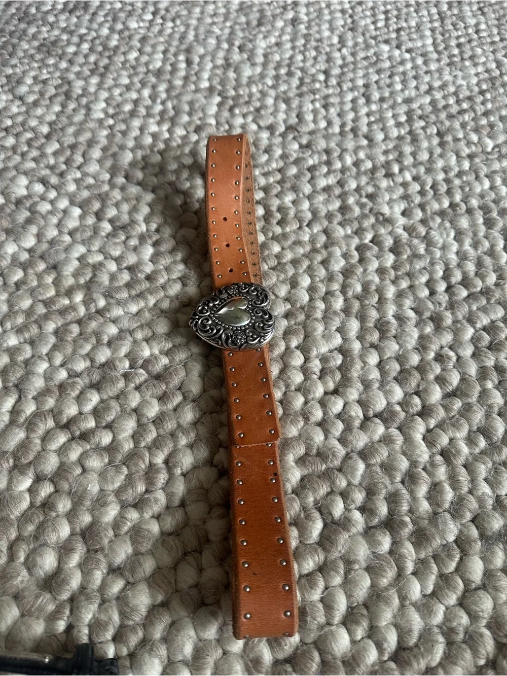 Vintage Guess Tan Leather Belt with Ornate Silver Heart Buckle